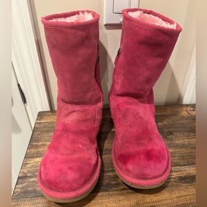 UGG Kids Sz 4 K Lil Sunshine Suede Boot Victorian Pink MidCalf Sheepskin Lining